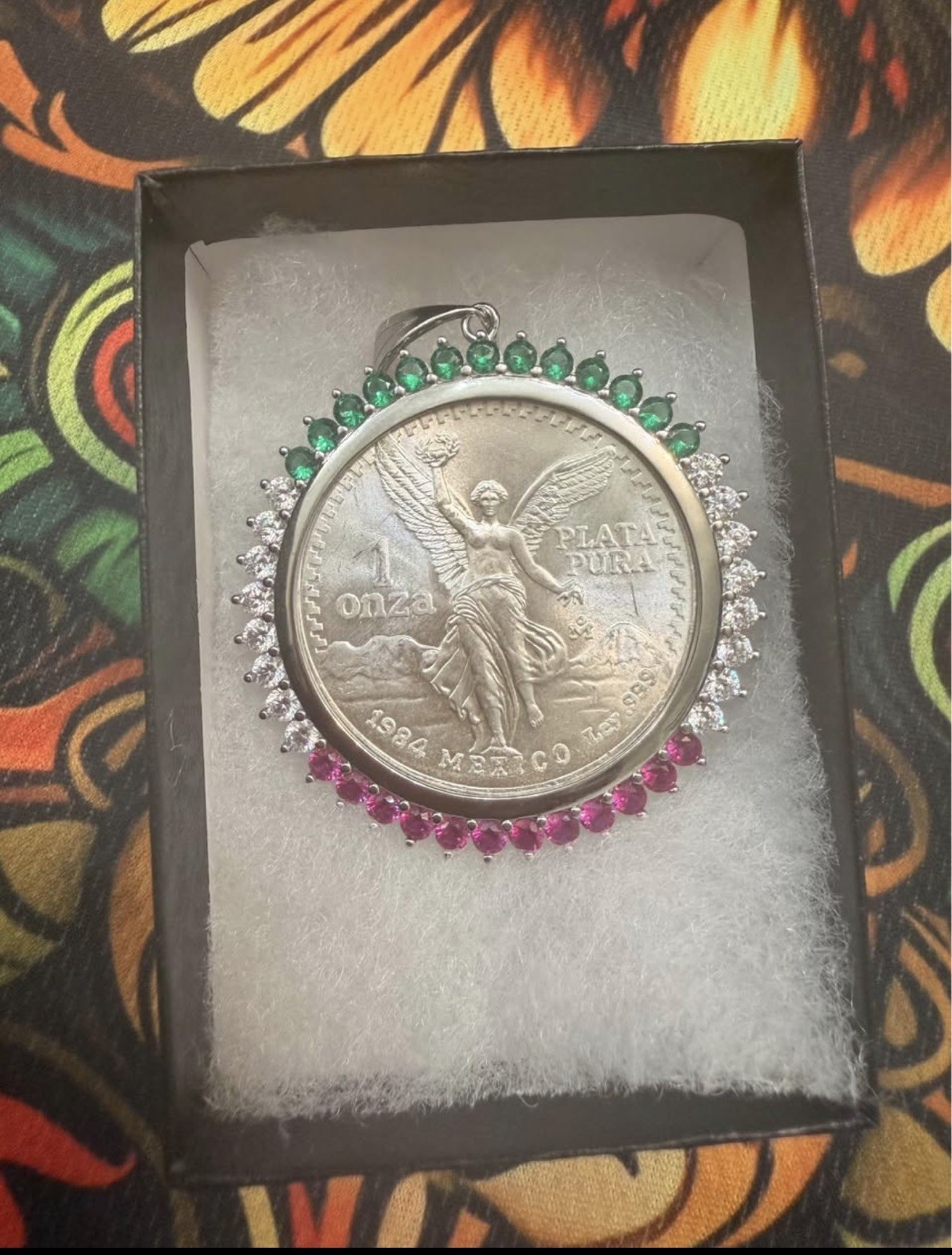 925 Sterling Silver Bezel.with 1oz 1984 Libertad Coin Mexico