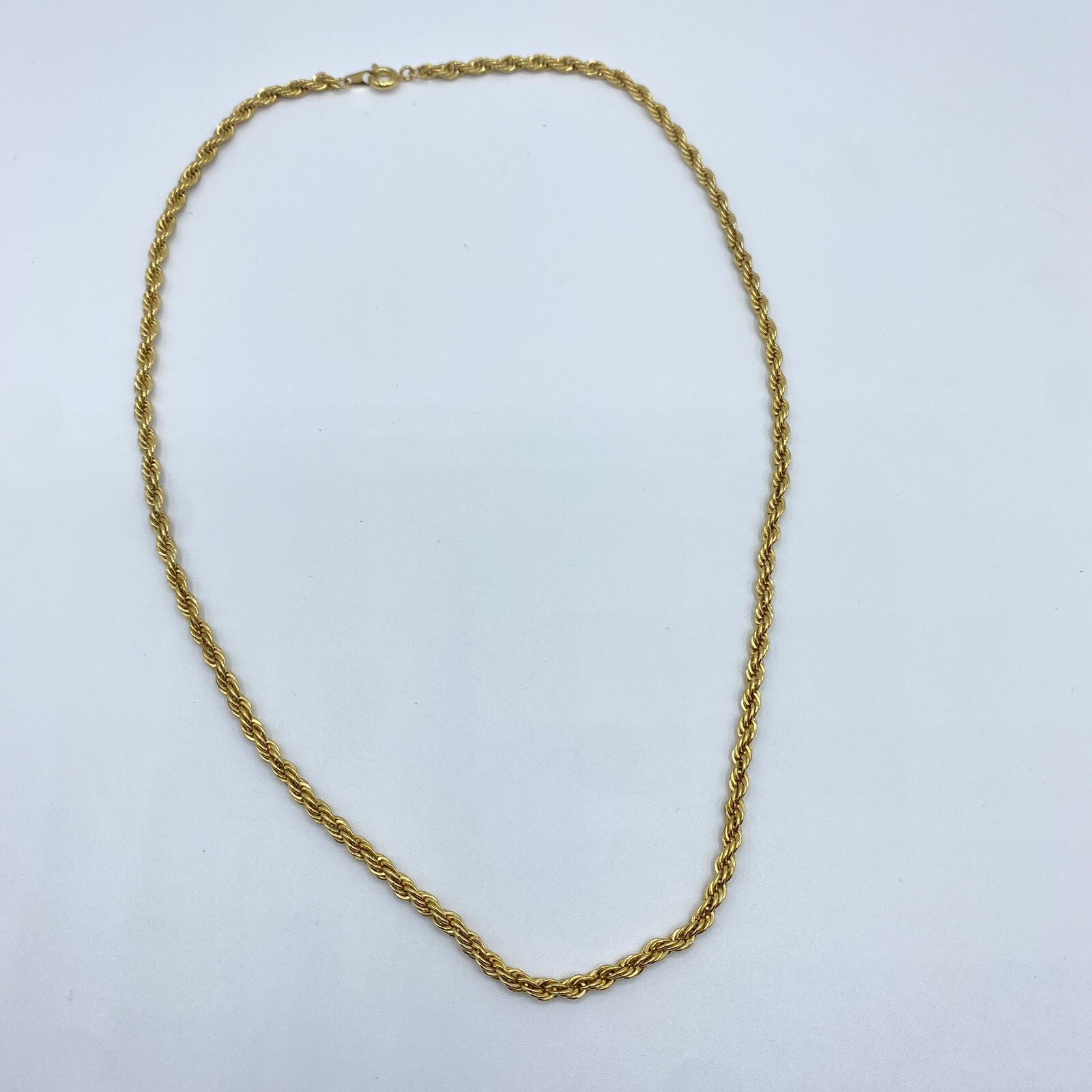 Vintage Gold Tone Twisted Rope Chain 18” Necklace Unisex Men Women Classic Basic