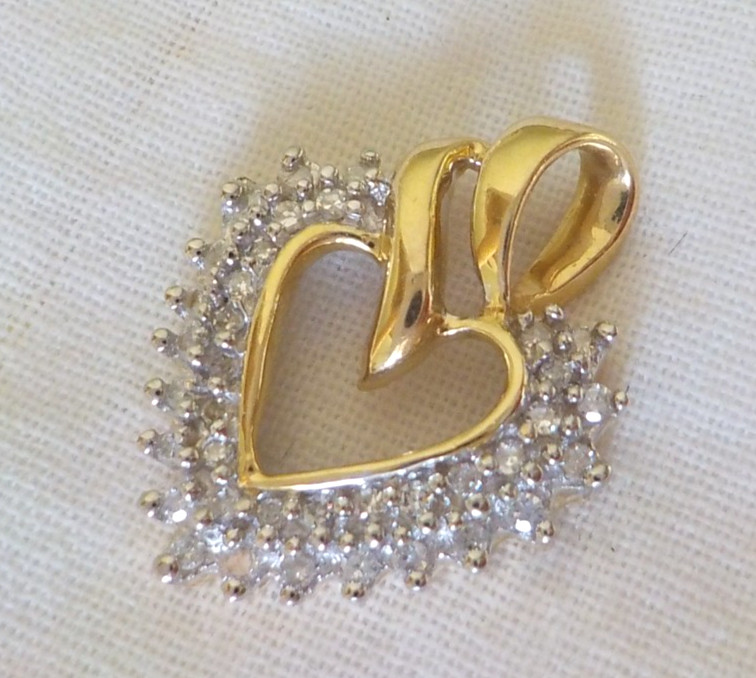 Classic 14K Yellow Gold Heart Diamond Pendant – 2.52 gms, 0.82 in, 0.37 ctw
