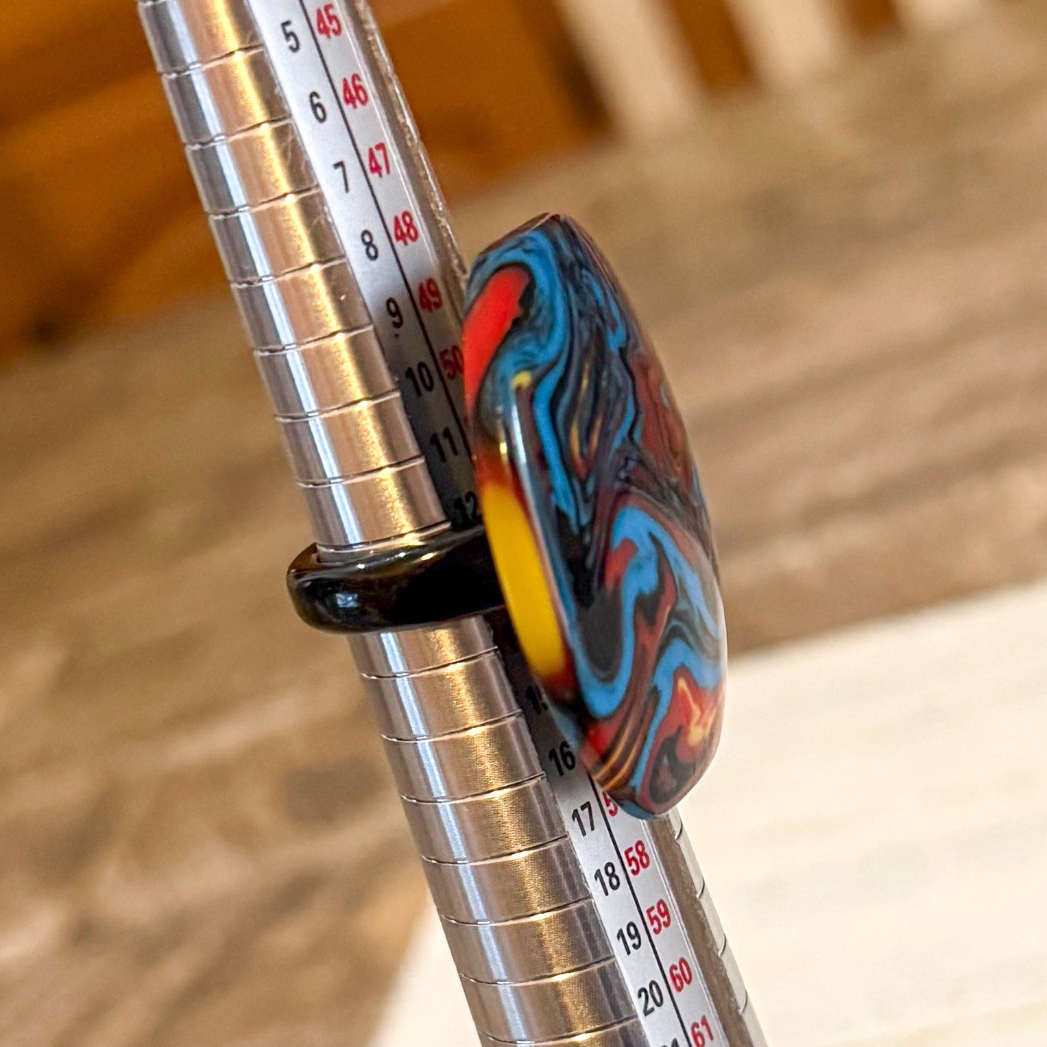 Vintage Plastic Multicolor Swirl Chunky Ring Turquoise Red Black Yellow Size 6.5