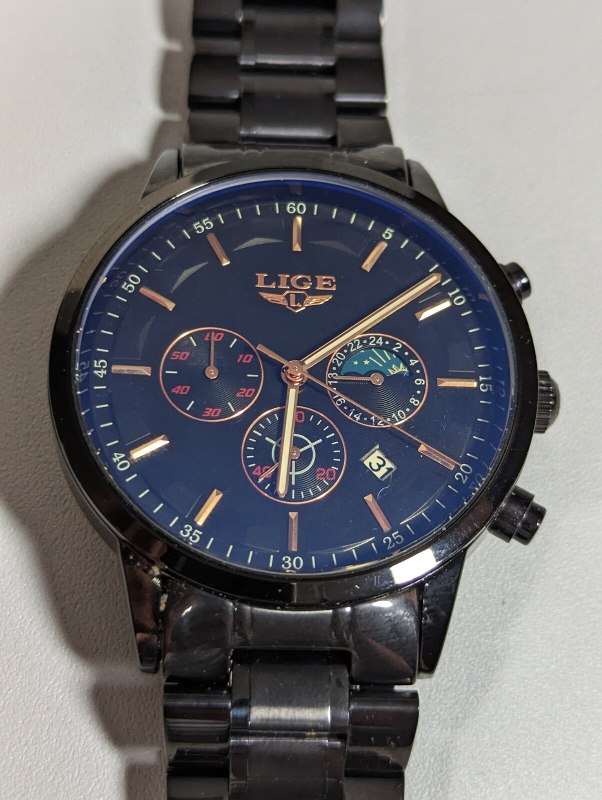 LIGE Dream Multifunction Dial Moon Phase Central Second Round Black Case Watch
