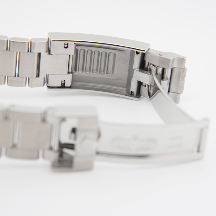 ROLEX Submariner Date 41 126610LV Warranty 2023 Box/Paper