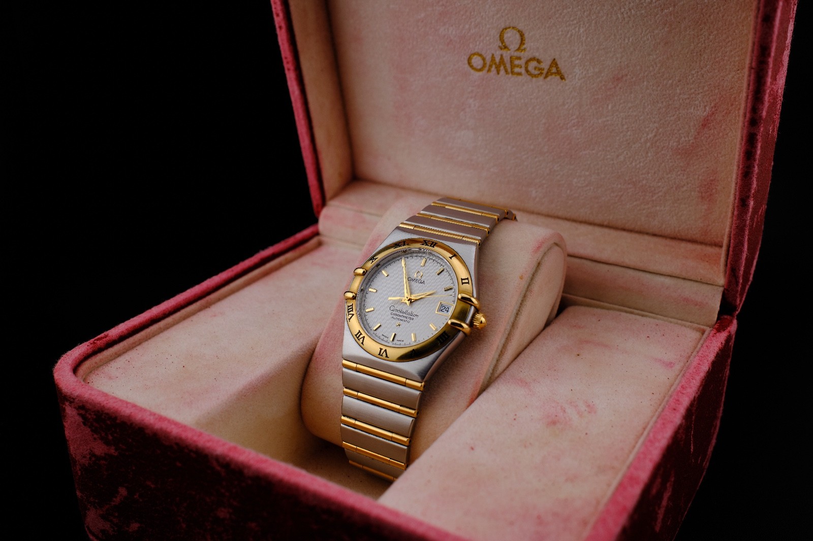 Omega Constellation 1202.30 18k Gold Full Bar Auto Chronometer • Full Set Box