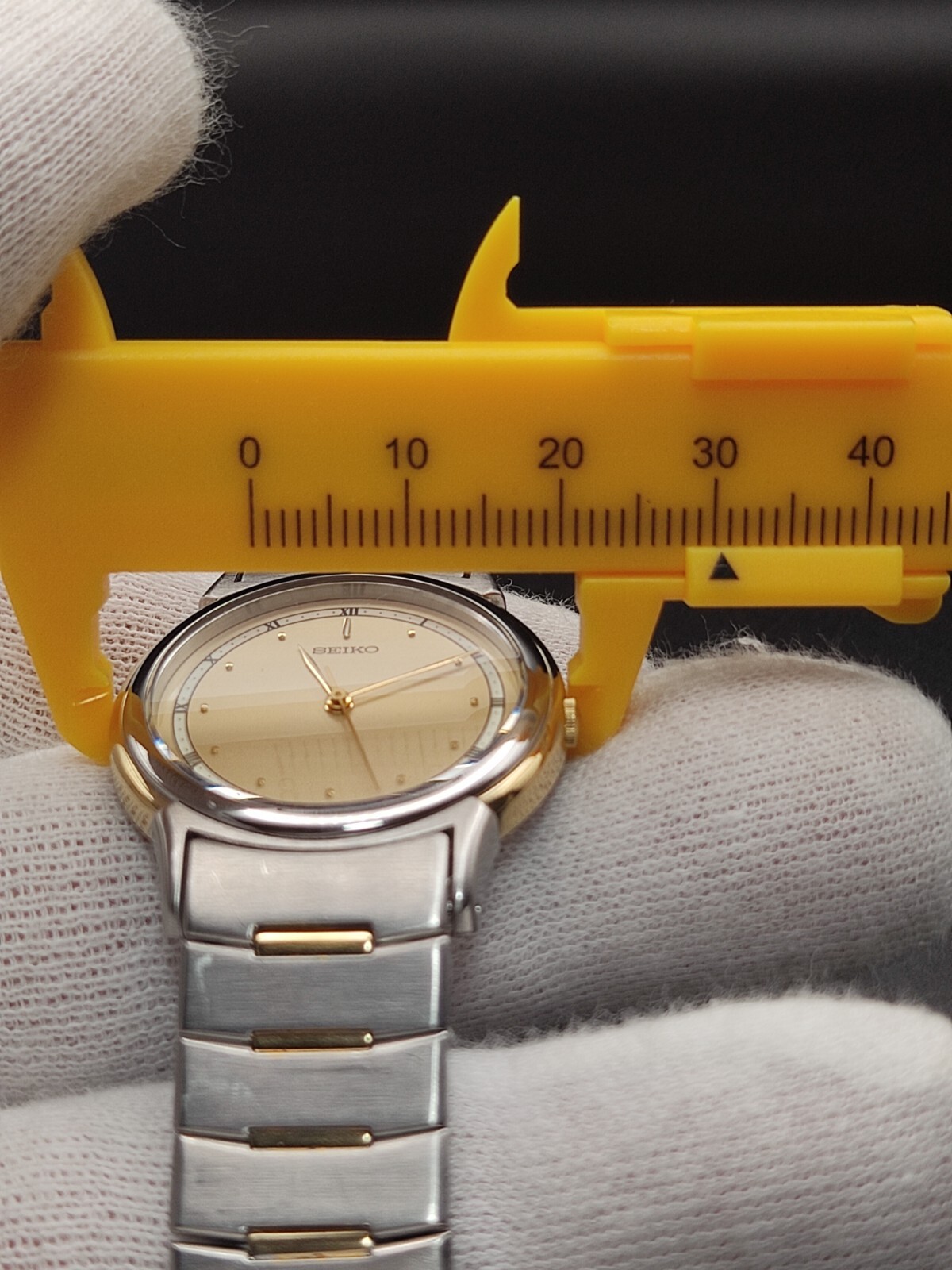 Good condition Seiko Session 5P31 Quartz watch Working condition Made in Japan