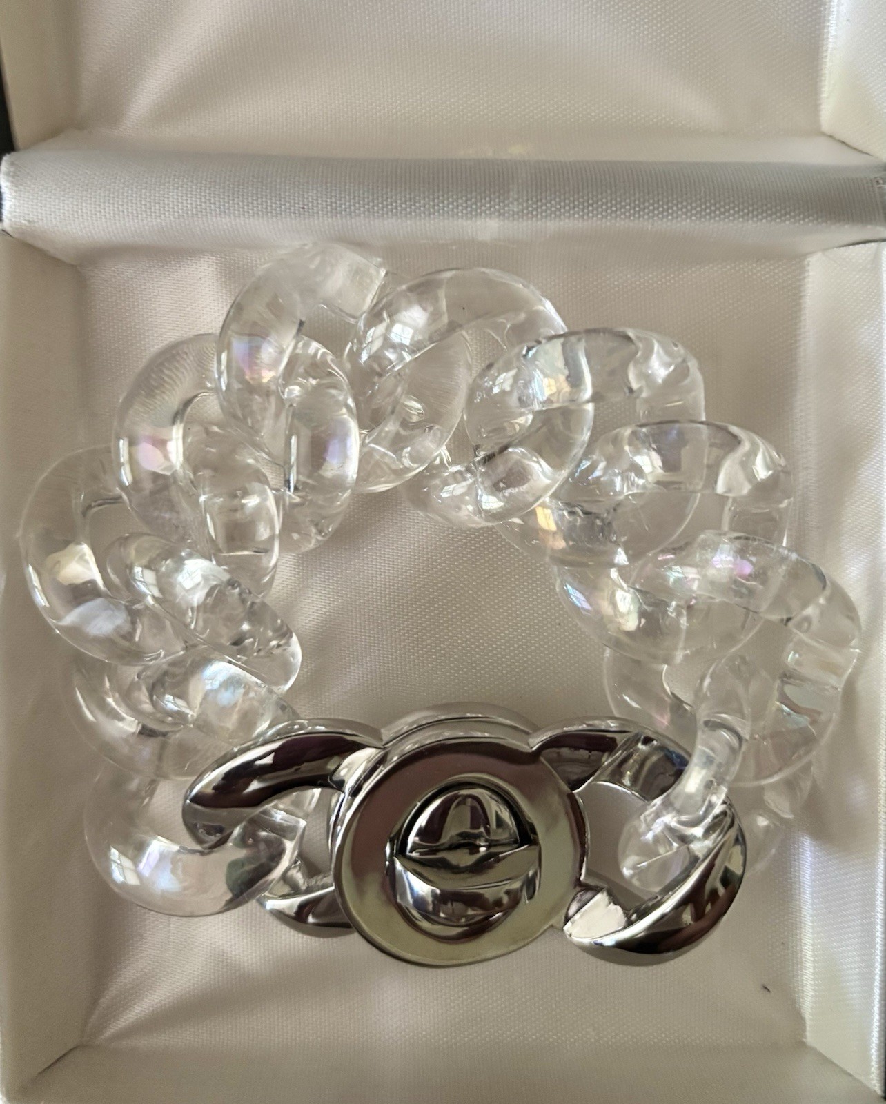 Marc By Marc Jacobs Iridescent Chain Link Bracelet Turn-lock Closure 6-7 Inches