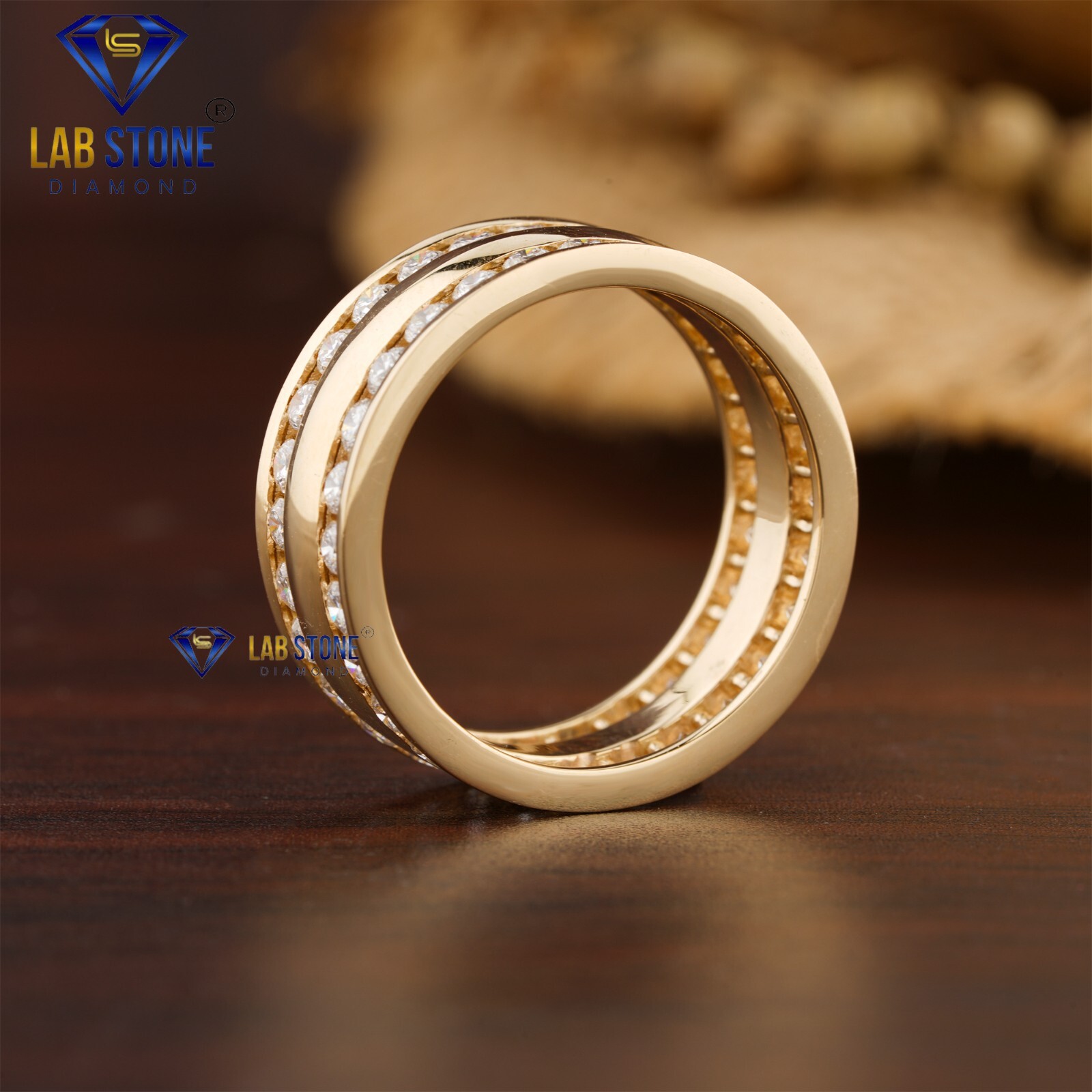 1.67 TDW Round Cut Lab-Created Diamond Yellow Gold Ring EF Color VS Clarity