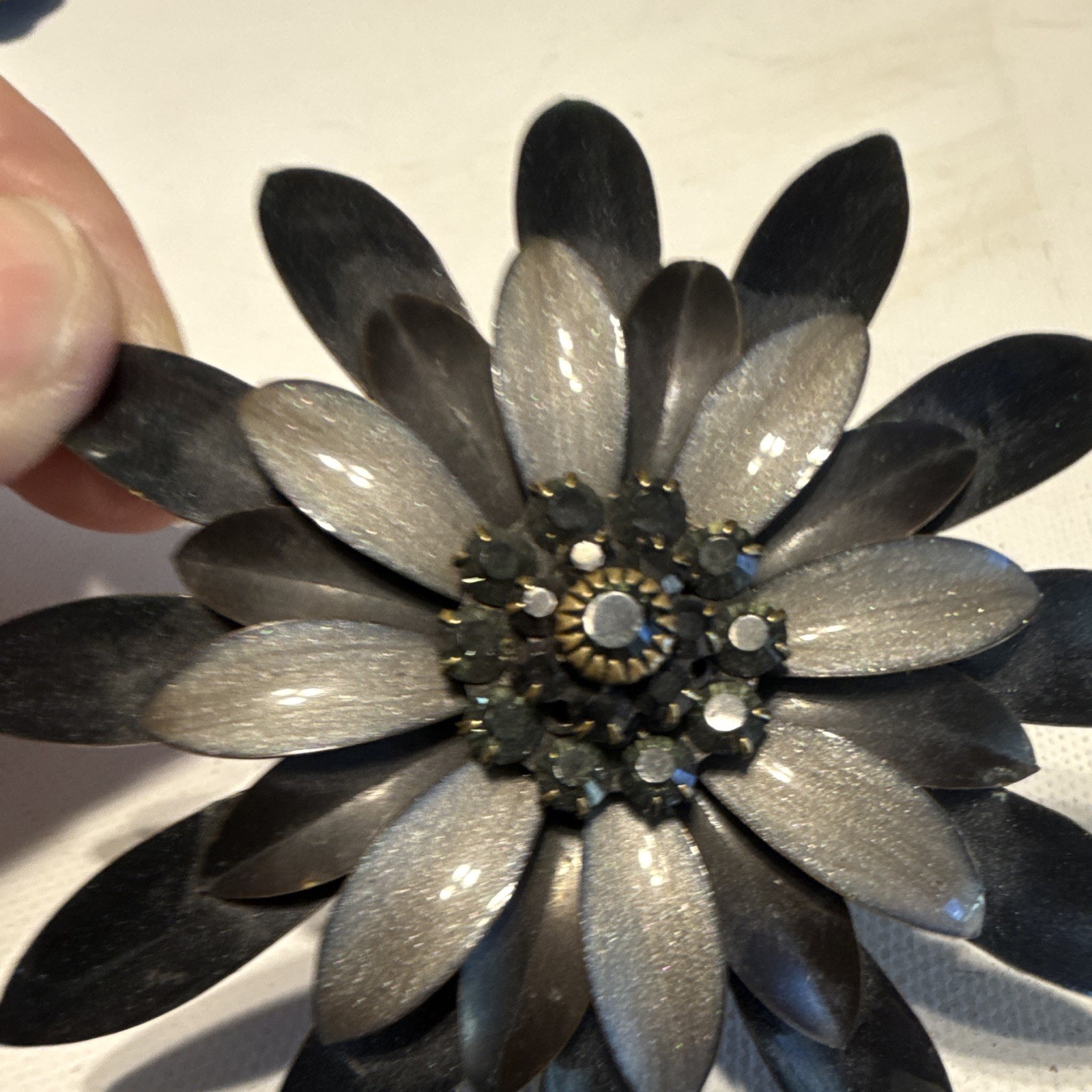 VTG Liz Palacios 3 dimensional floral brooch with AB rhinestones hard to find!