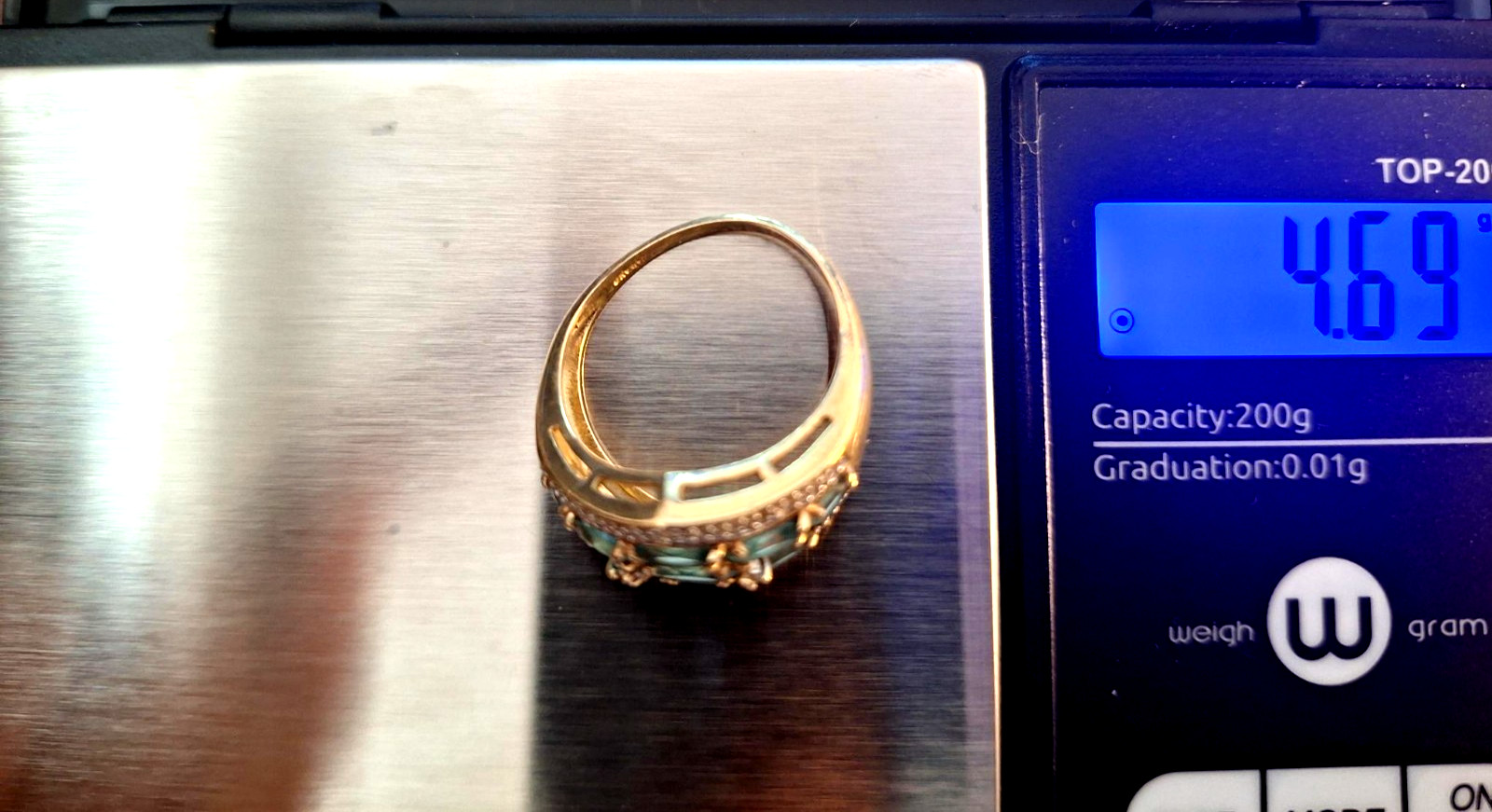 5 Gold Rings (10k & 14K) with stones & diamonds