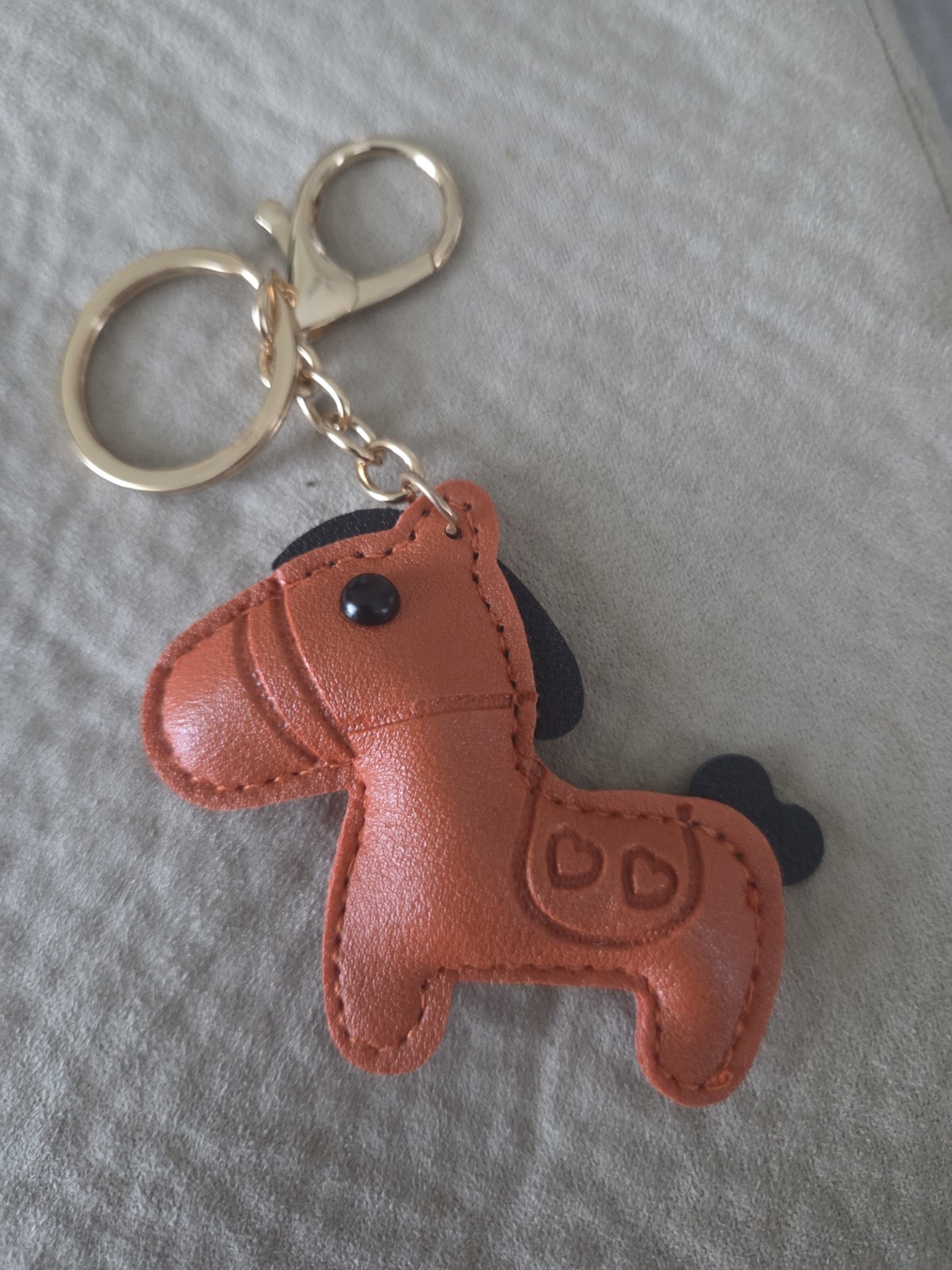 Puffed Horse Pull Charm/Key Ring For Zippers, Purses, Luggage, Schoolbag