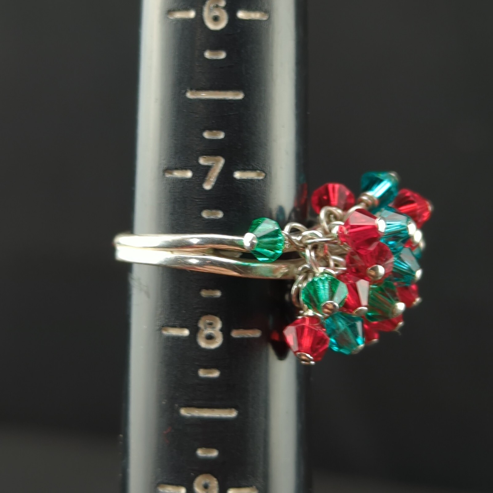 Vintage 925 Sterling Silver Split Ring Colorful Red Teal Plastic Bead – Size 7.5