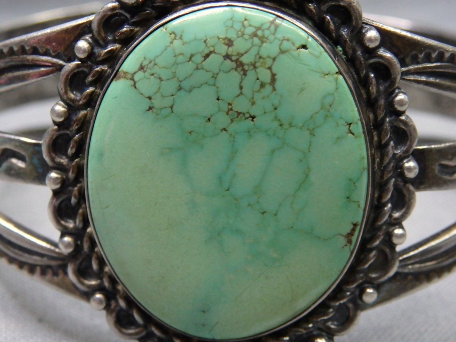 Fred Harvey NAVAJO Natural CARICO LAKE TURQUOISE Coin SIlver 36g Cuff Bracelet