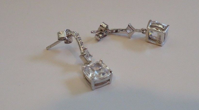 925 STERLING SILVER EARRINGS DANGLING POST STUD / DIMENSION 22MM BY 7MM