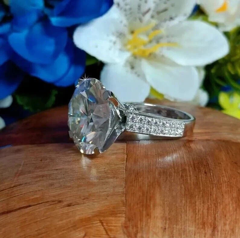 RARE 18.00 Ct Certified White Diamond Round Cut Solitaire Ring In 925 Silver