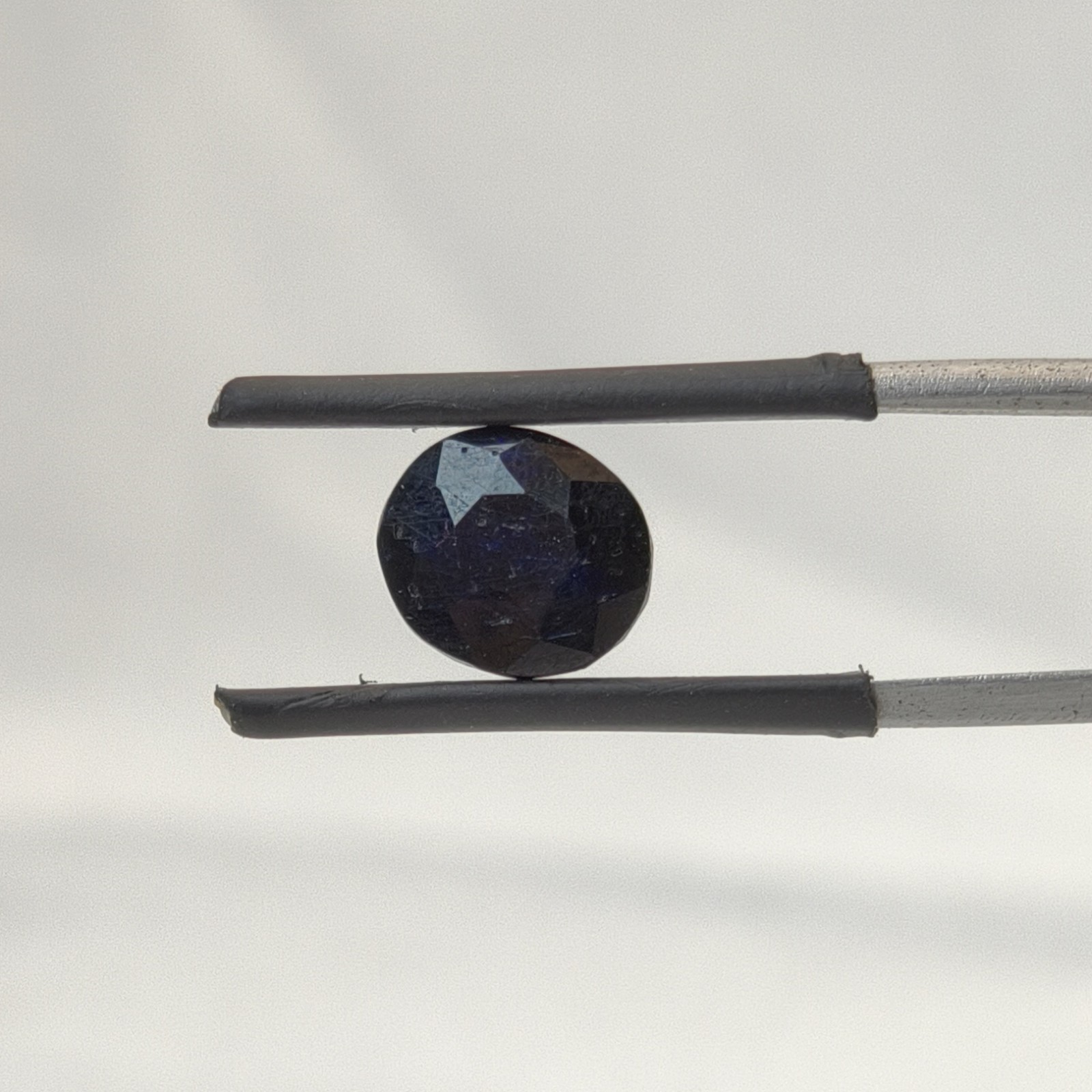 Beautiful Natural Blue Sapphire Oval Cut 4.90Ct Loose Gemstone 9.05×7.71×6.87 mm