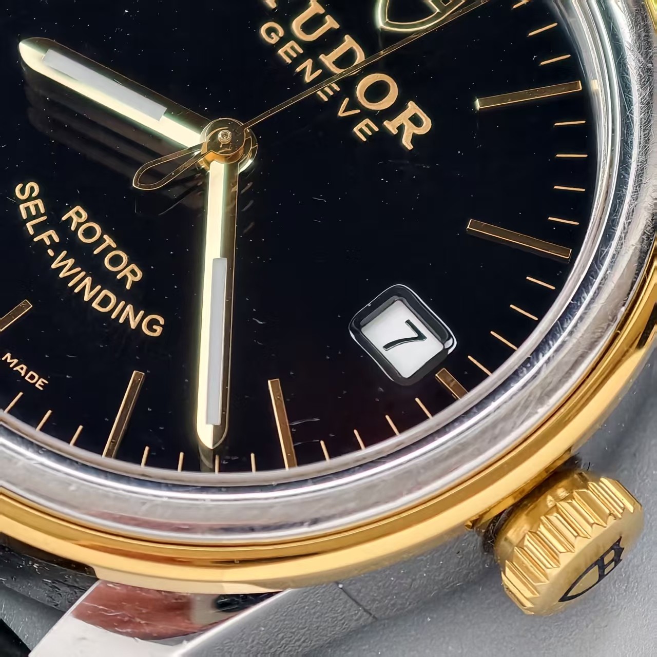 Tudor Black Dial Glamour M55003-0029 Men’s Watch Automatic 36mm Date
