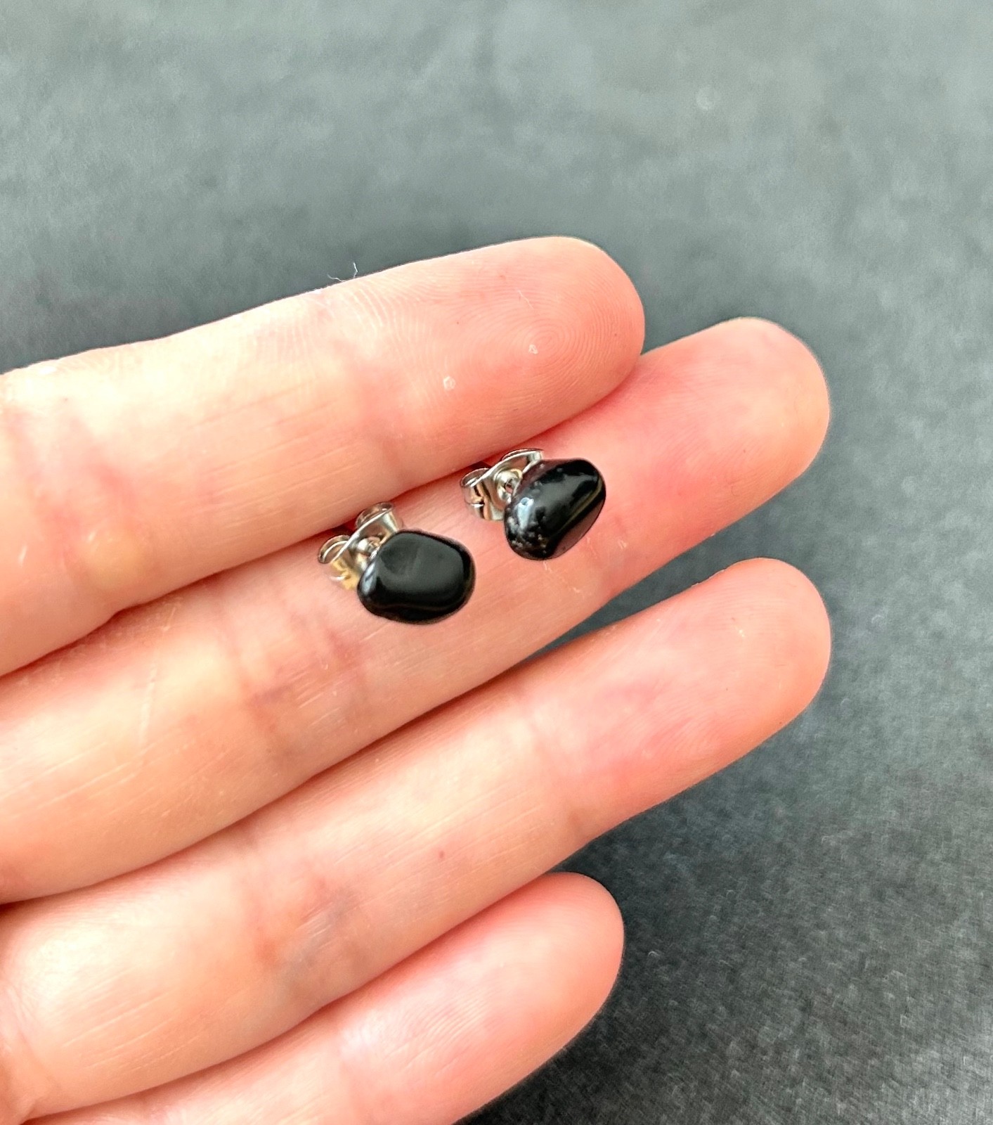 UK Seller! Natural Black Obsidian Gemstone Chip Irregular Tiny Earrings Healing