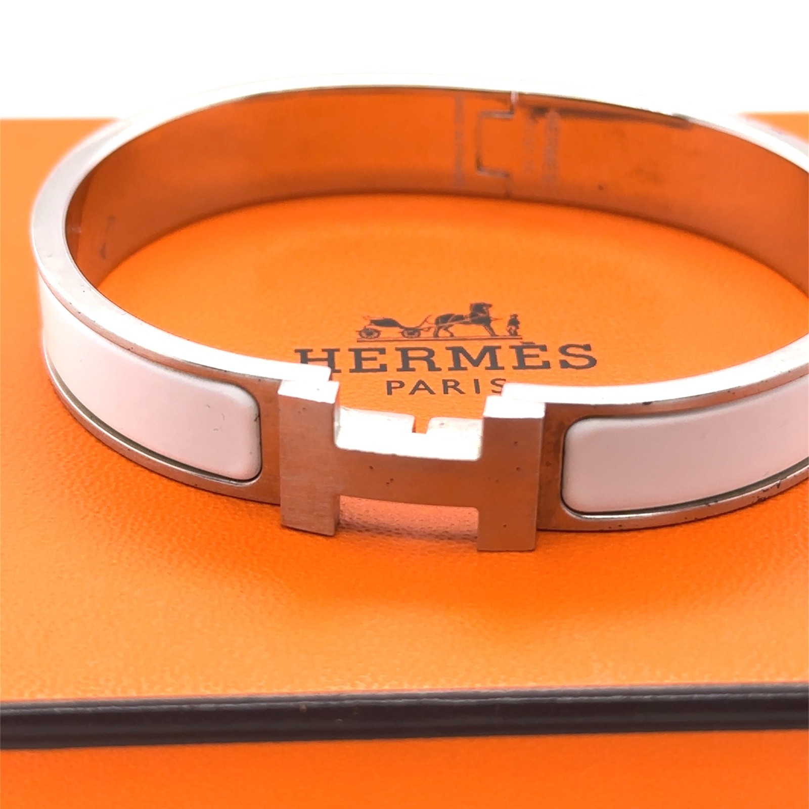 Authentic Hermès Clic H Bracelet Palladium-Plated White RRP $1,120*