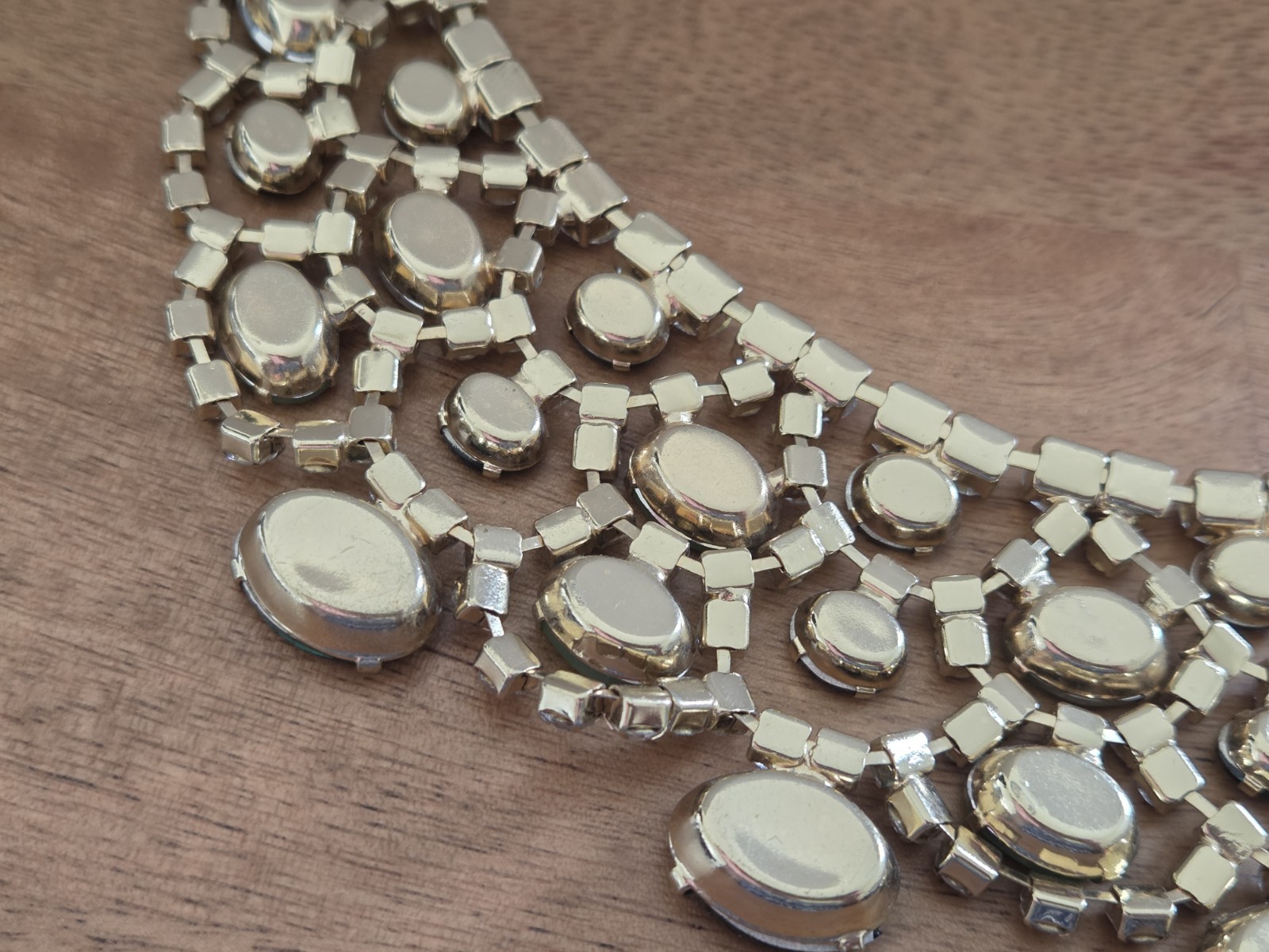 Statement Green Rhinestone Bib Necklace Gold Tone Crystal Lime Emerald NWT $128