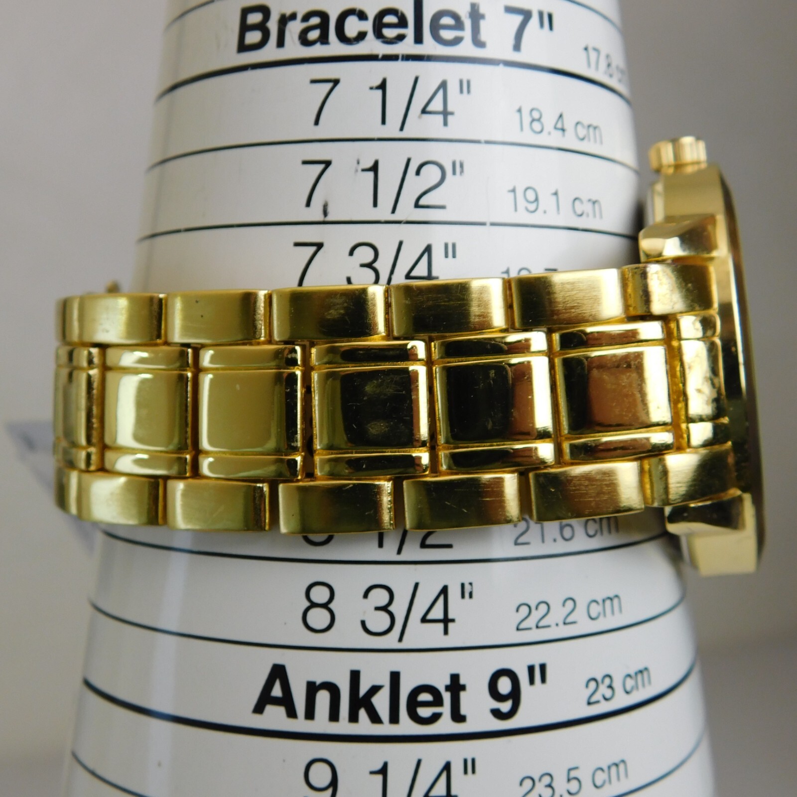 Accutime Watch Corp. MAC8031AL Gold Tone Men’s Watch Sz. 8 1/4″ New Battery
