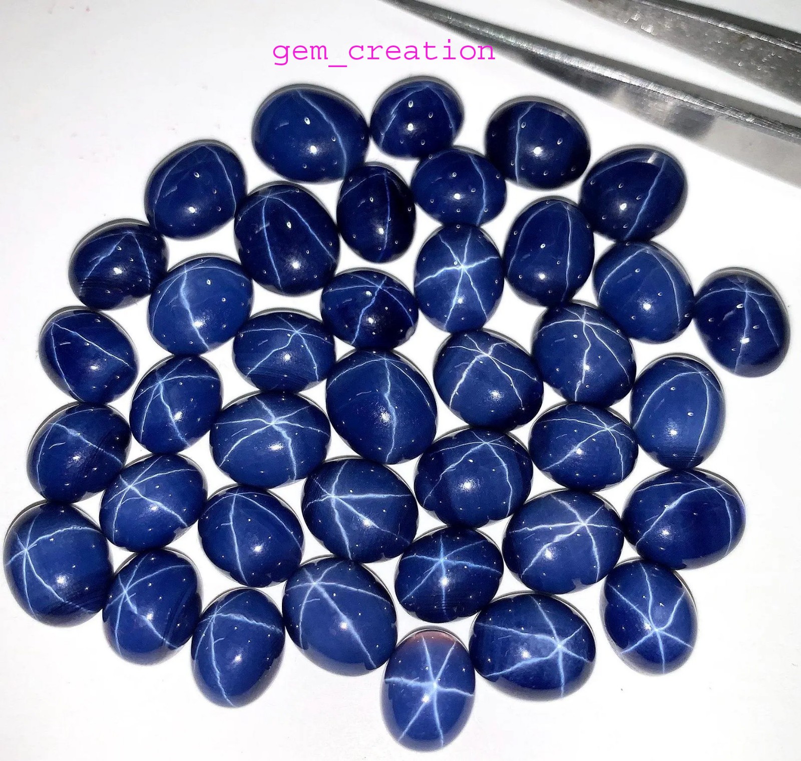 4.00-5.00 Carat. Blue Star Sapphire Oval Cabochon Opaque Gemstone (08x10x04 mm)