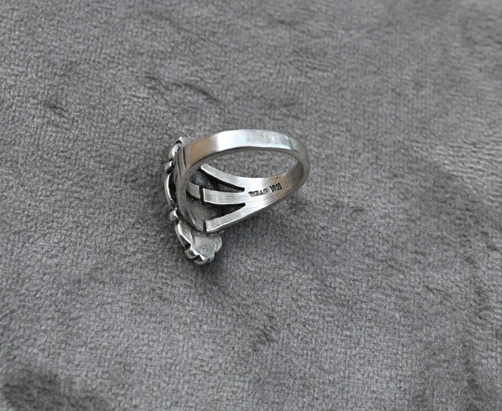 VTG Wheeler Manufacturing Sterling Silver Southwest Style Pink Agate Ring Sz 5.5