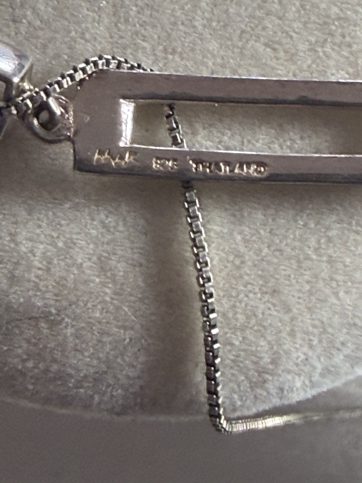 Vintage Sterling Silver Rectangular 1″ Bar Pendant Chain Necklace 18” Chain
