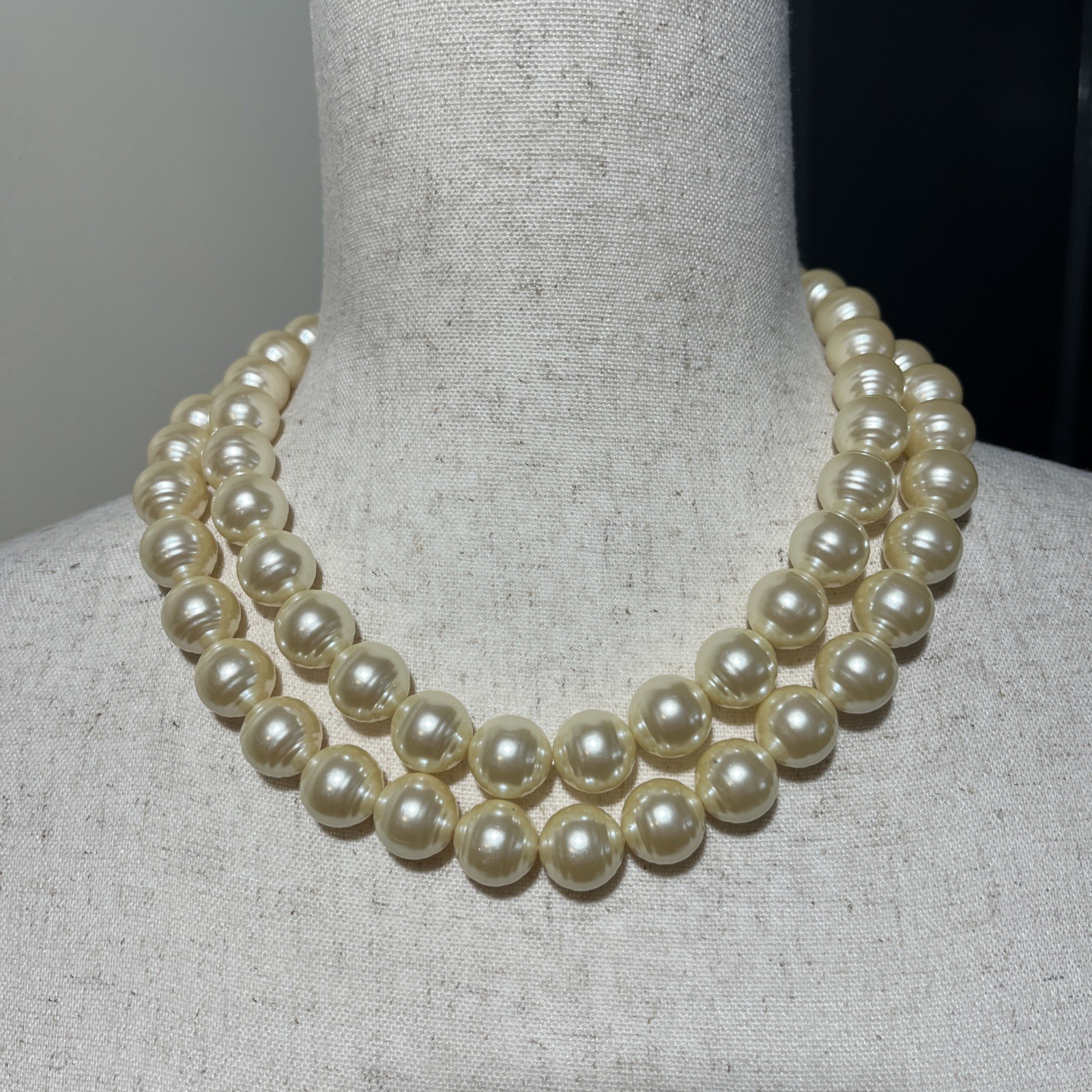 Vintage Champagne Cream Faux Ringed Pearl 2 Strand Necklace Large Pearls