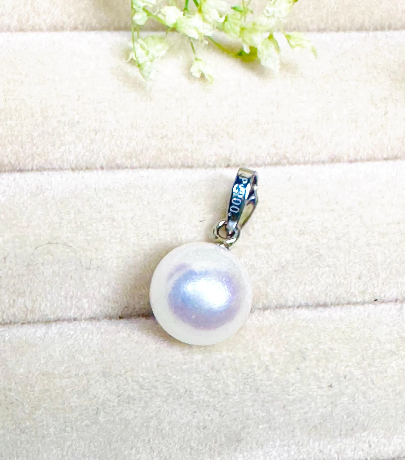 Platinum Natural Japan Akoya pearl Pendant (seawater) 7.0mm /with box/Japan