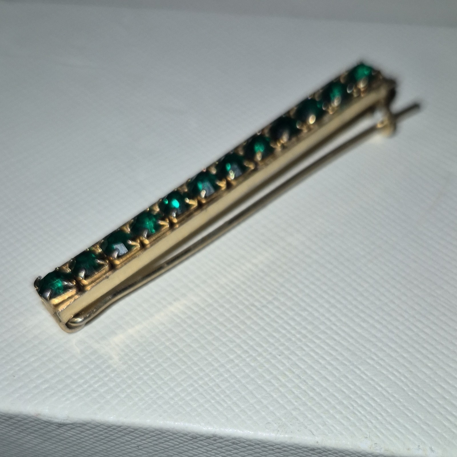 Vintage 1950 Gold Tone/ Hair Clip with Green Round Rhinestone Stones