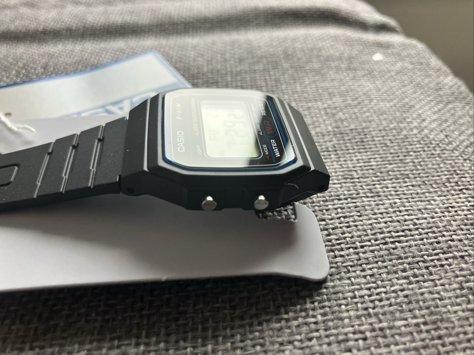 Casio F-91W Digital Quartz Watch Alarm Chronograph – New With Papers But No Box