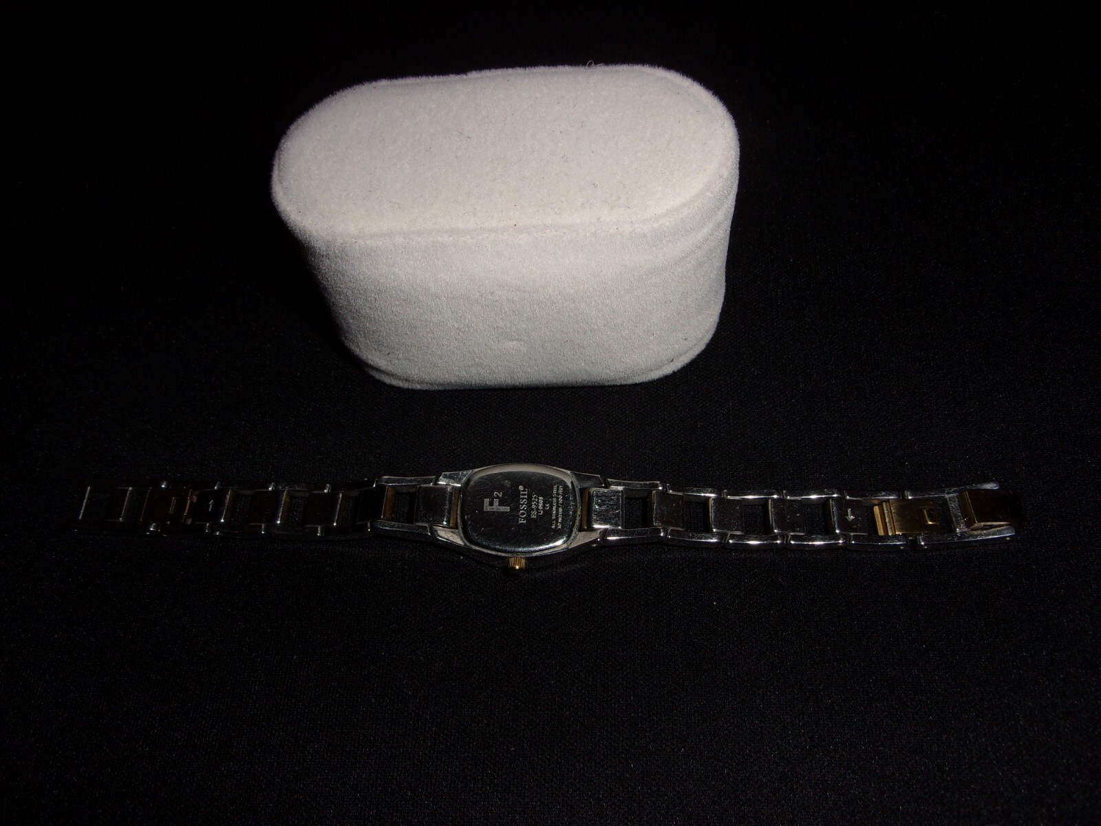 Fossil F2 ES-9525 Quartz Watch 18mm case – 6.5 inch Bracelet