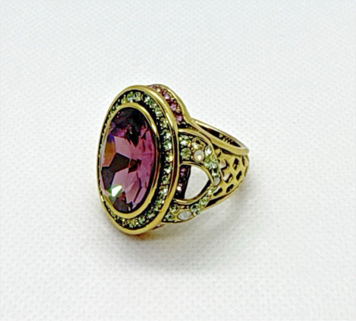 Heidi Daus Shades of Amethyst Purple Oval Crystal Gold Tone Ring Size 7.5