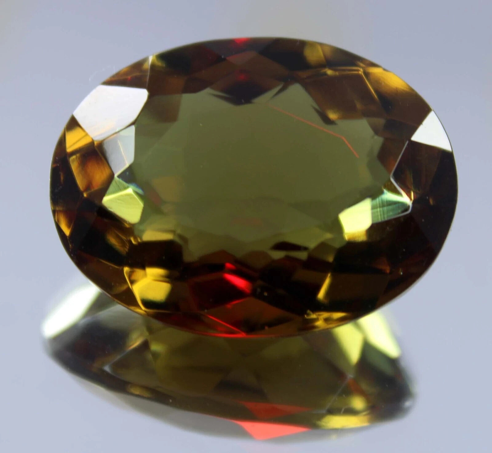 Alexandrite Oval Cut 38-40 Ct Natural Color Changing Certified Loose Gemstone
