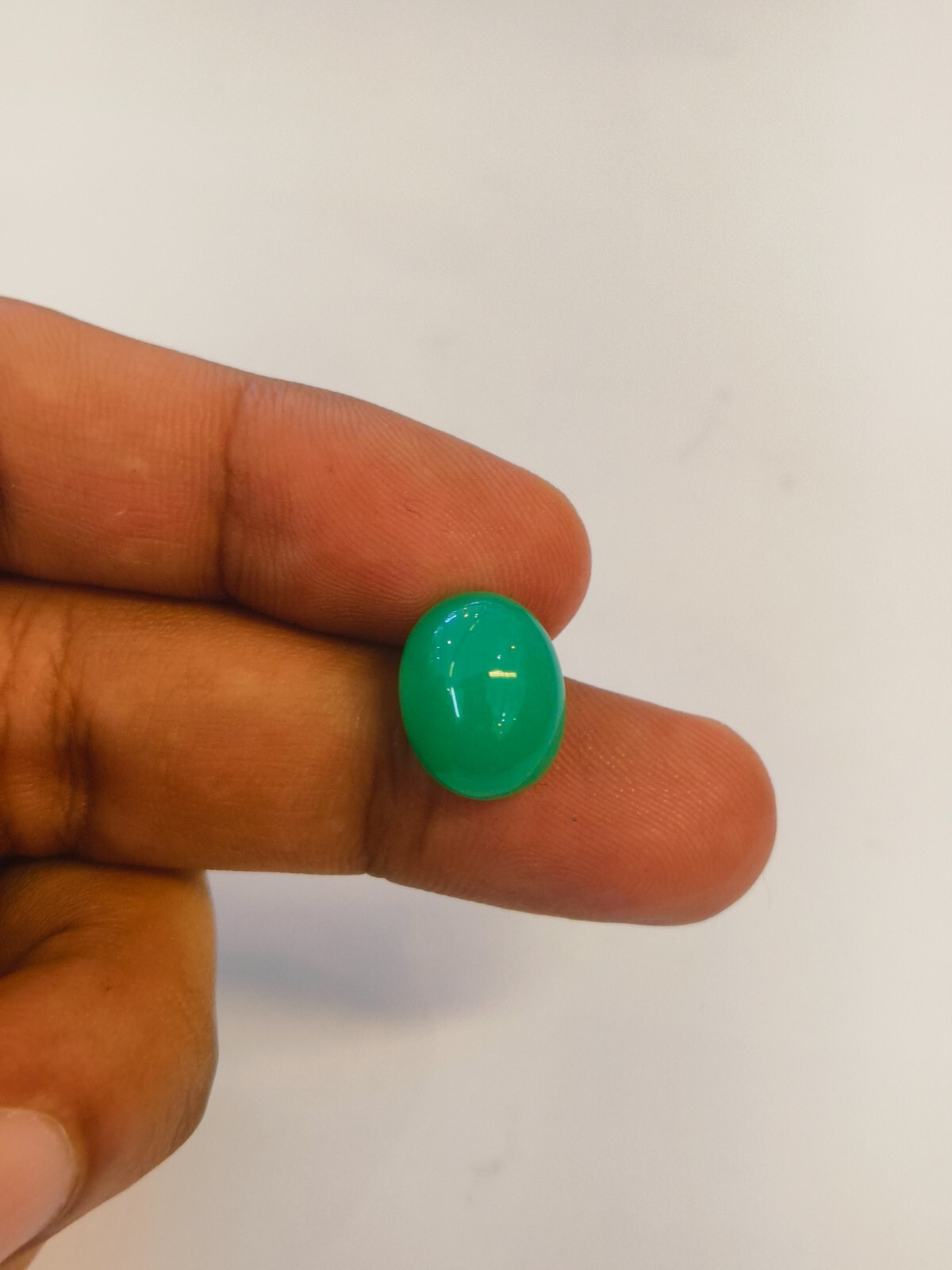 6.50 Cts A VERY GORGEOUS AND VERY BEAUTIFUL CHRYSOPRASE !