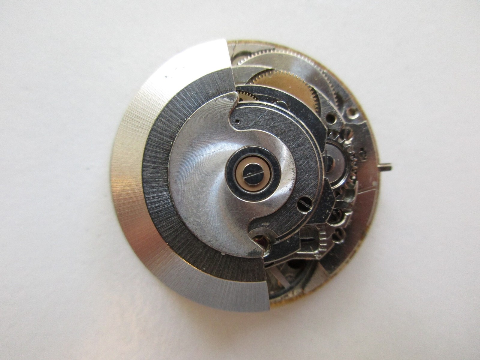 ETA cal. 2782 Swiss automatic watch movement – running