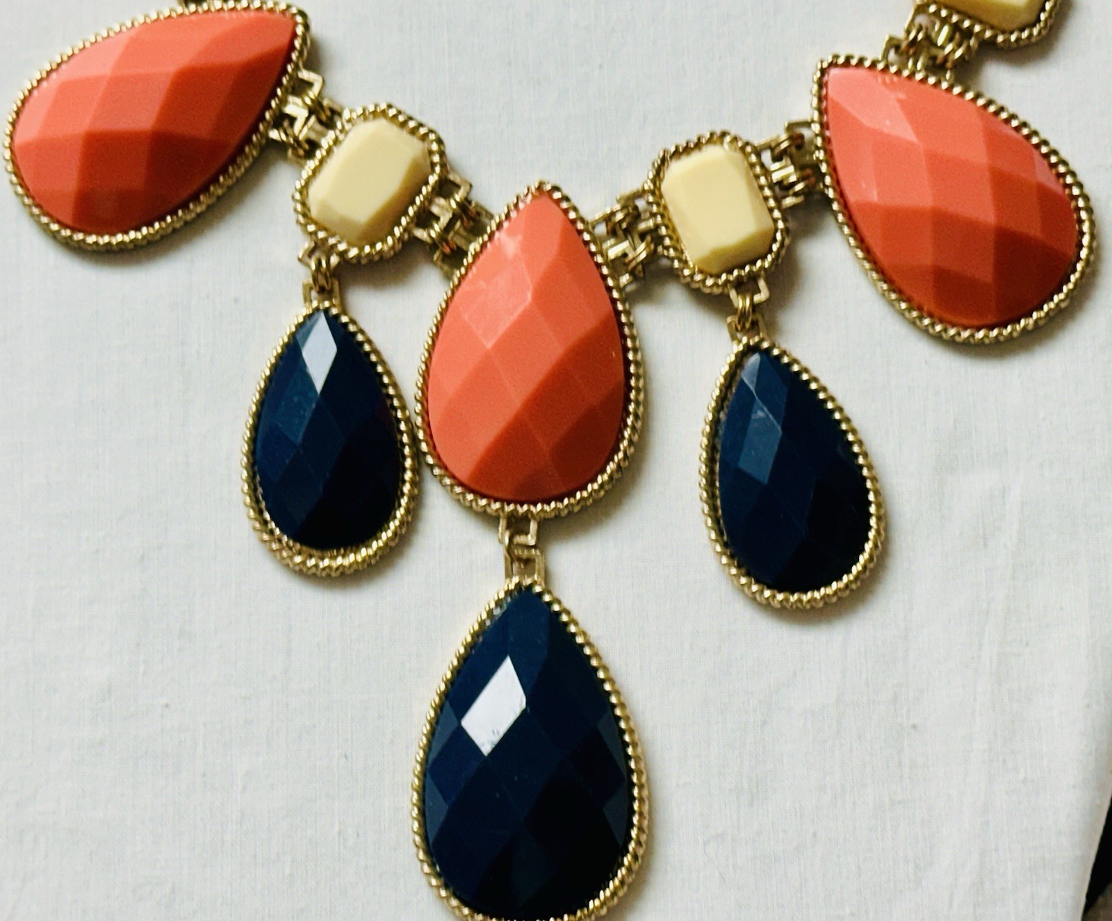 ALDO Orange Blue Faceted Teardrop Dangle Cabochon Bib Statement Necklace n890