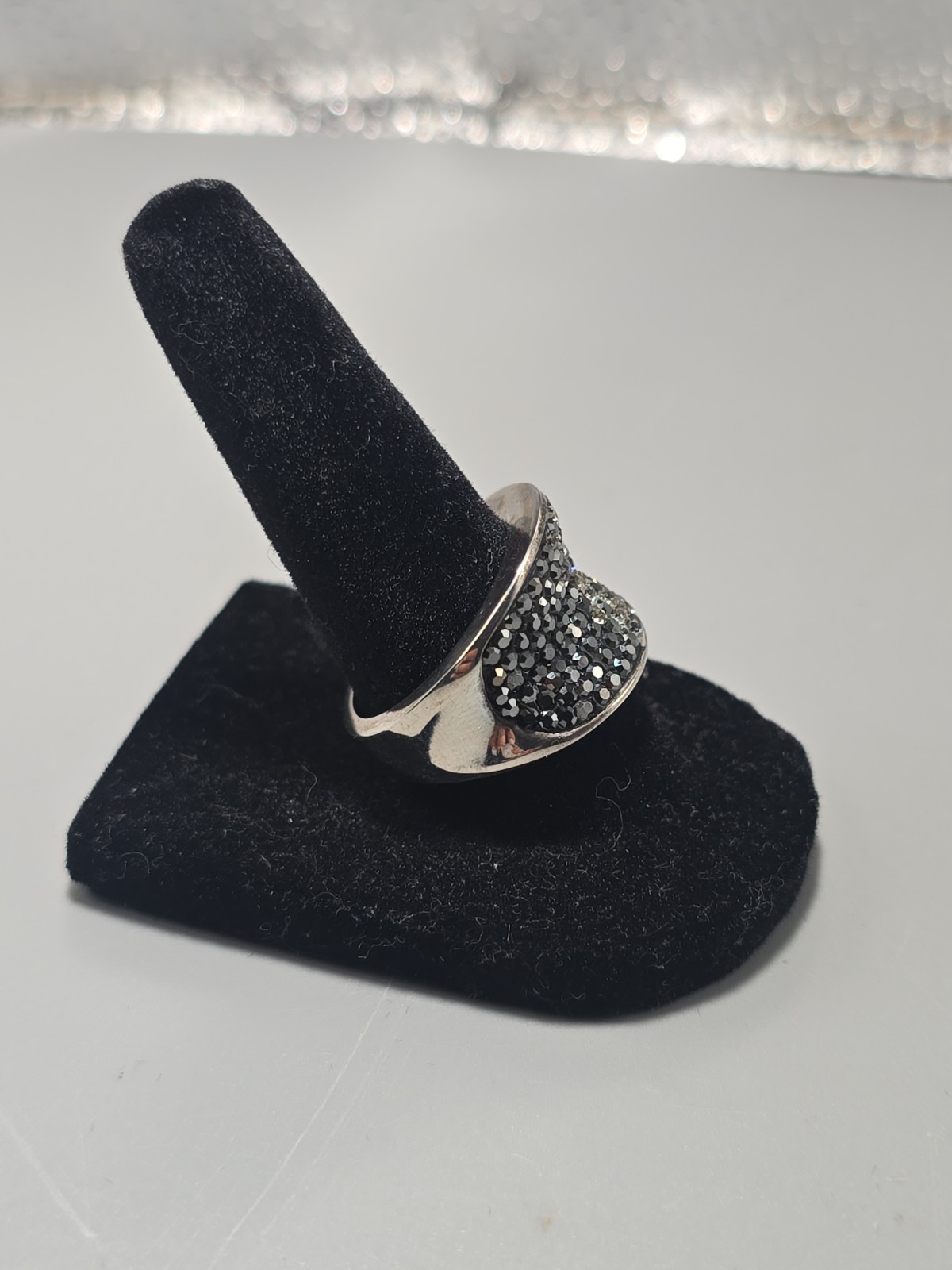 JCM Brass CZ Black Gray White Ombré Band Ring Size 8