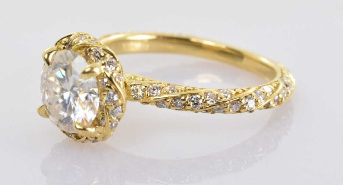 Brilliant Earth Moissanite and Diamond Nova Engagement Ring 18k Gold Size 5