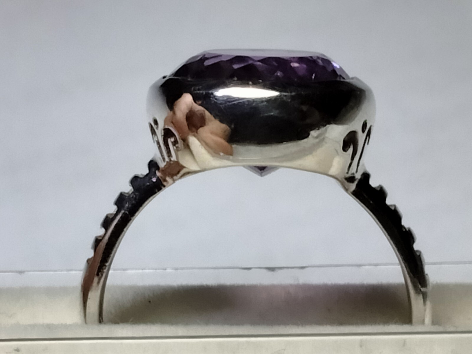 AESTHETIC NATURAL AMETHYST IN .925 STERLING SILVER RING IN SIZE 8.75-9.0