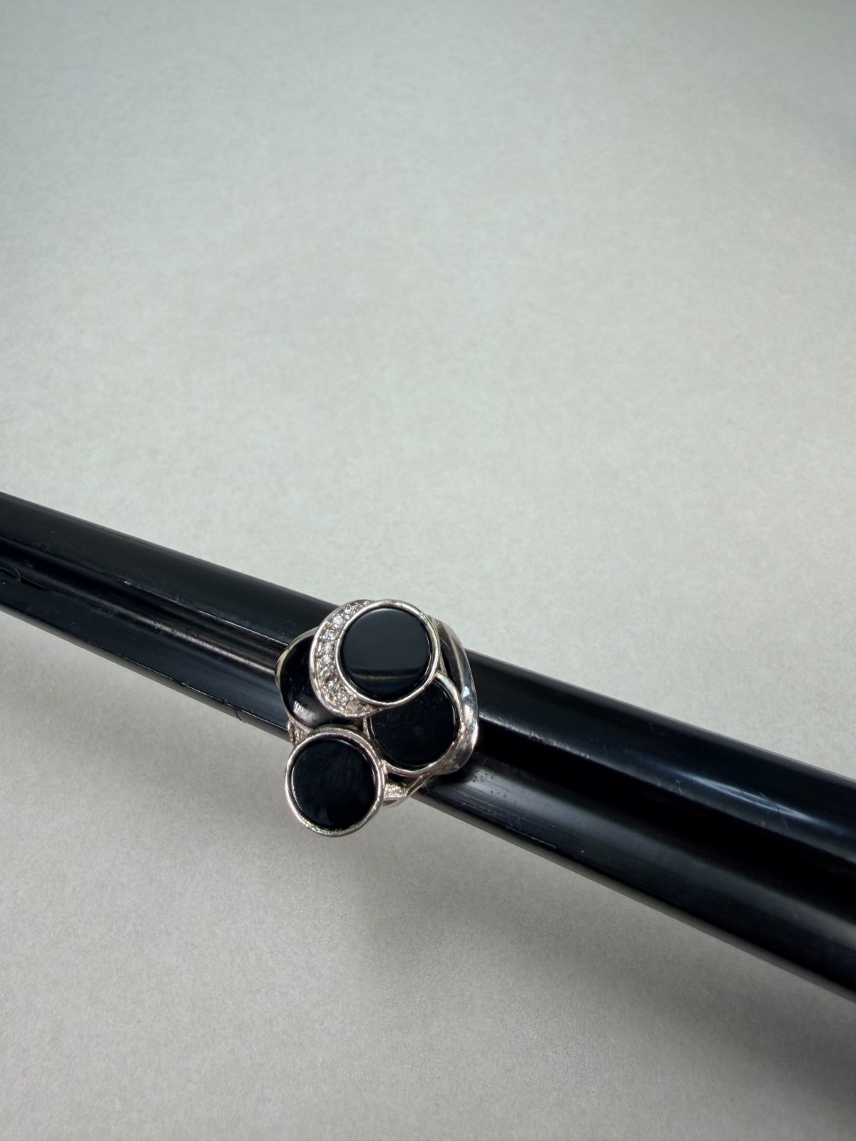 Modern Black Onyx Rhinestone Statement Ring Silver Tone Fashion Ring Size 7