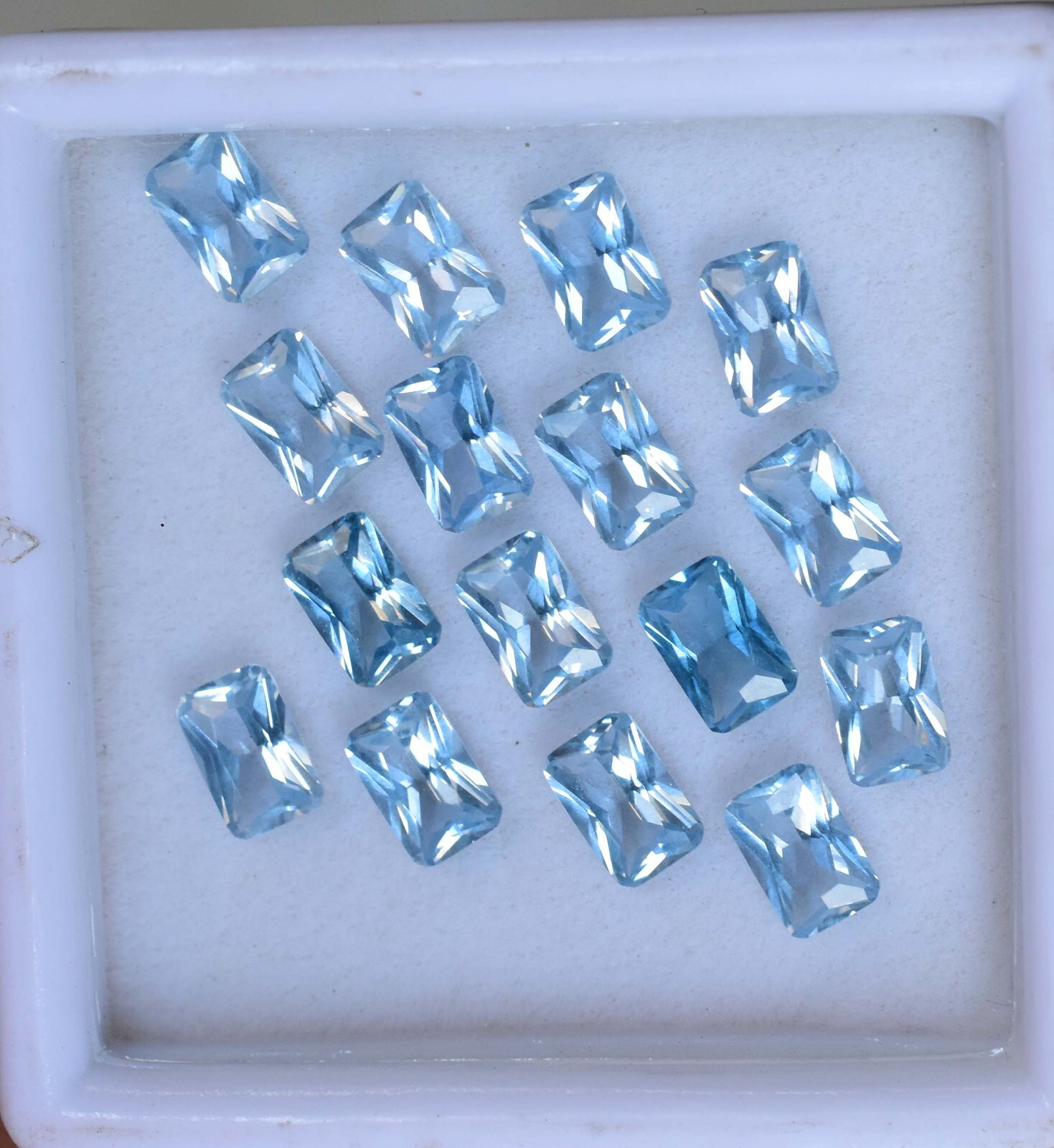 16 Pcs Natural Blue Aquamarine 5 x 5 mm AAA+ Square Certified Loose Gemstone