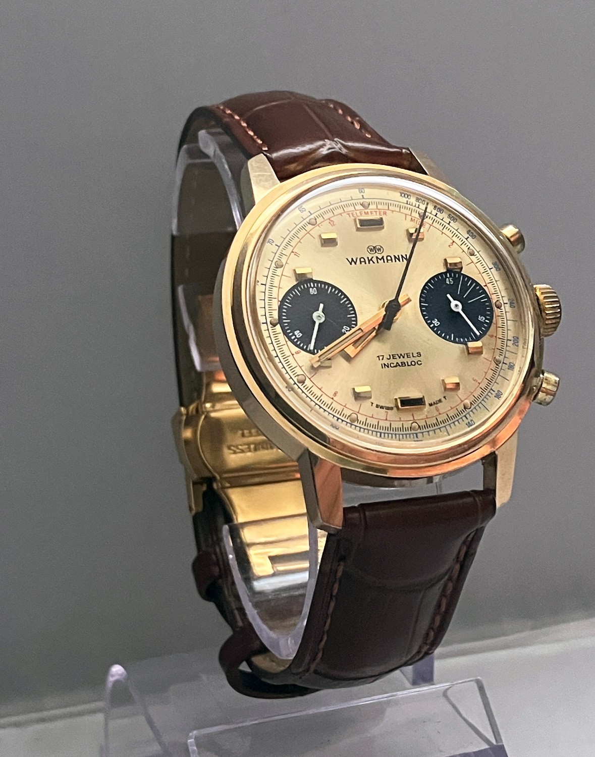 Vintage Wakmann 1376 Chronograph Valjoux 7733 Gold-tone, Working Well
