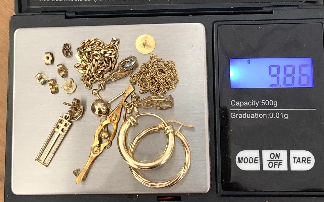 9ct 375 SCRAP Gold Job Lot (Approx 10g)