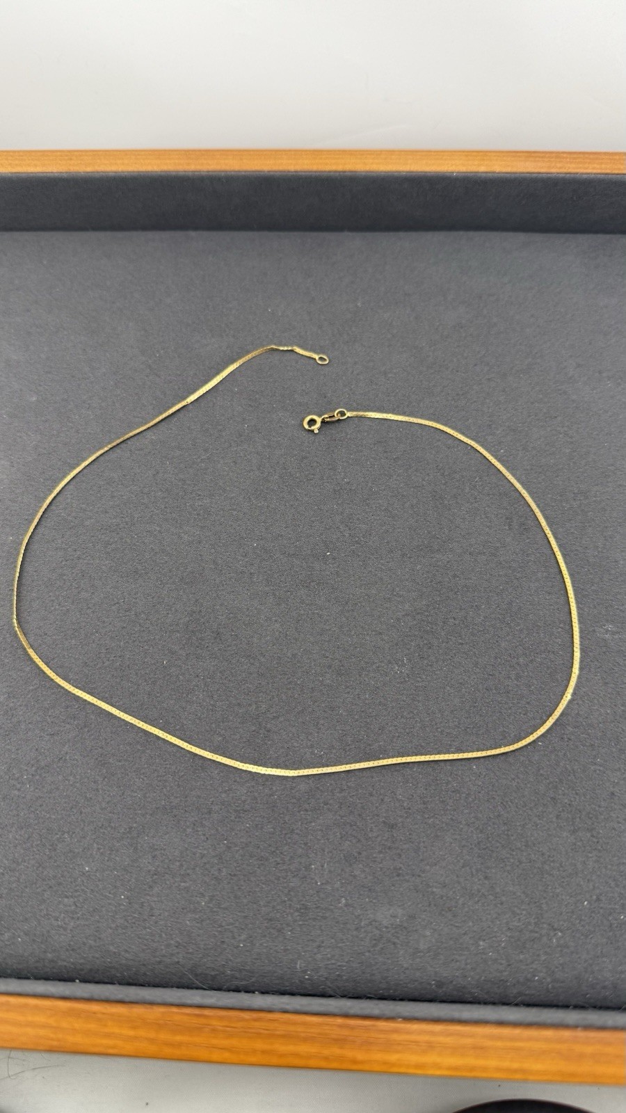 14K Yellow Gold Italy Flat Herringbone Chain Necklace 17” 2.15g