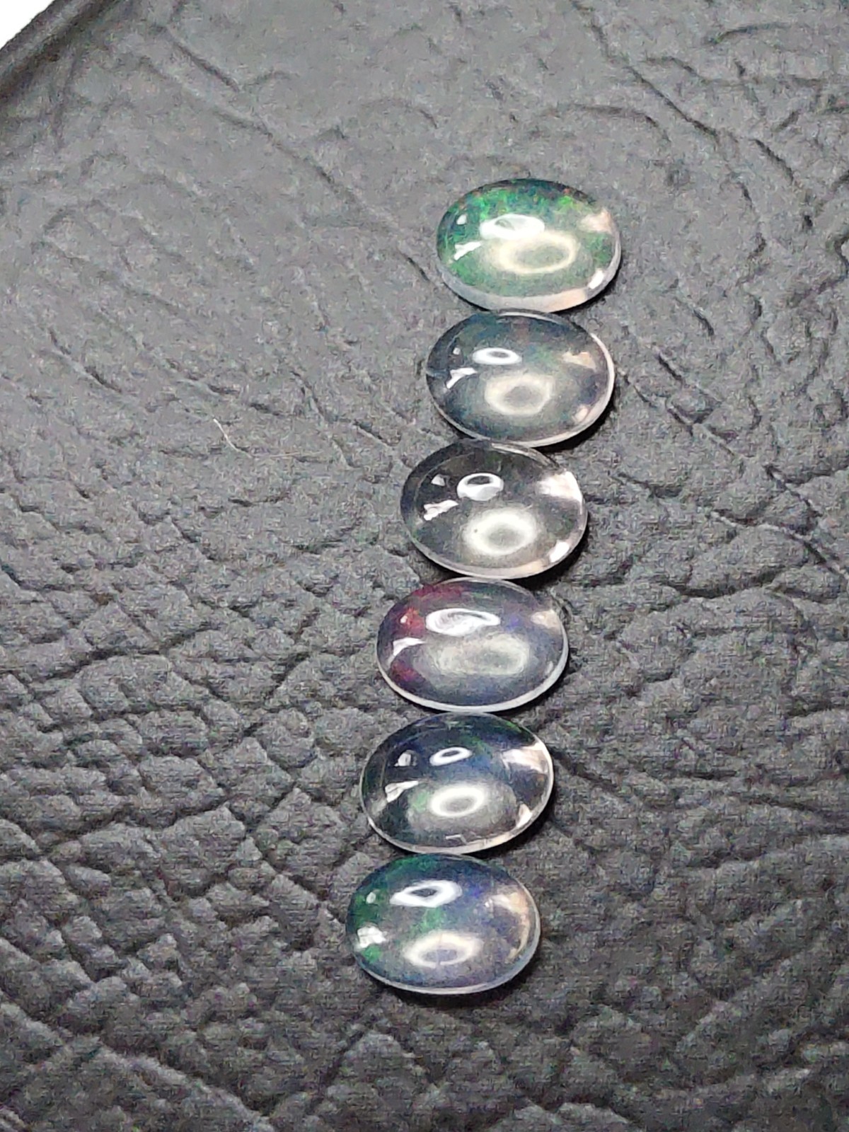 3.38Cts CHEERFUL NATURAL ETHIOPIAN OPAL OVAL 7/5 MM 6PCS