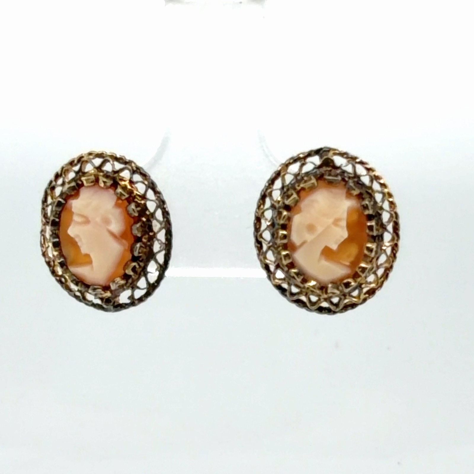 Vintage Petite Gold Filled Male and Female Cameo Earring Studs – 1.5 Grams