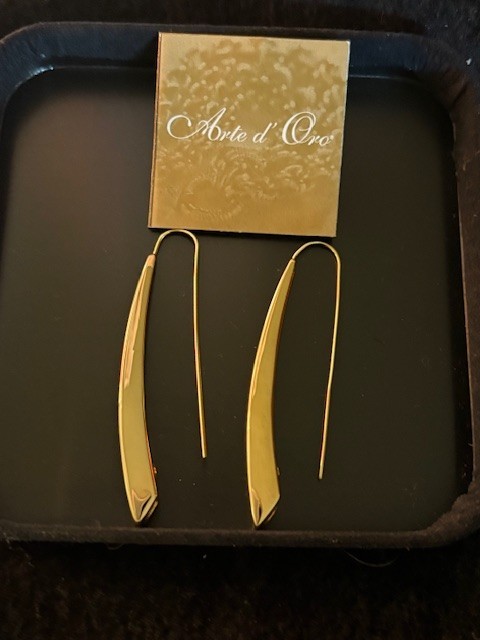 NIB 18K Threader Earrings Arte D’ Oro 2.75″ long (6 cm) 4.5 Grams