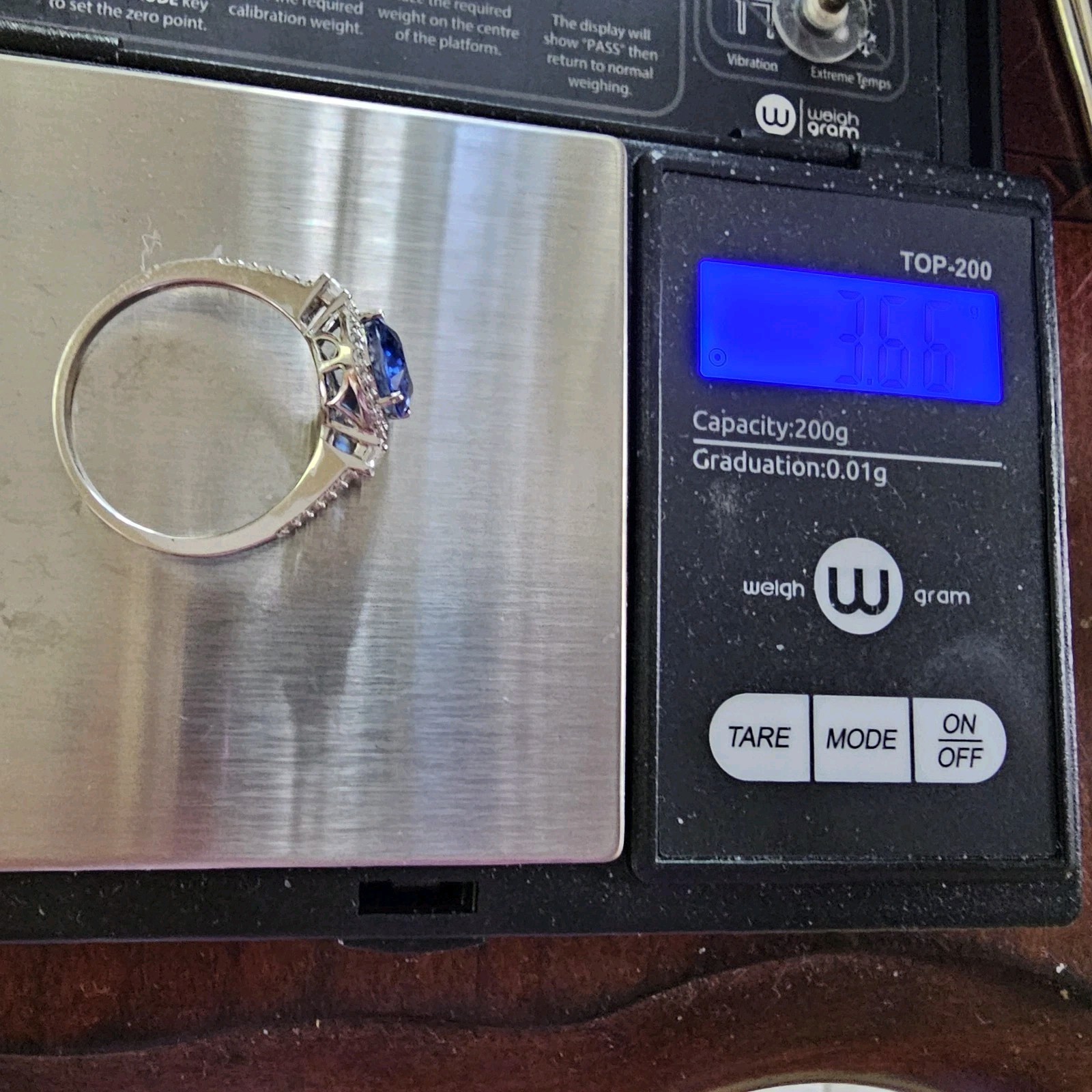 2.82 ctw Blue Kyanite 10k White Gold Ring with .5 ctw White Zircon Accent sz 9.5