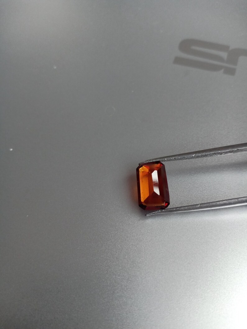 NATURAL Top Quality Hessonite Garnet Eye Clean Earth Mine Gemstone 3.25 Ct
