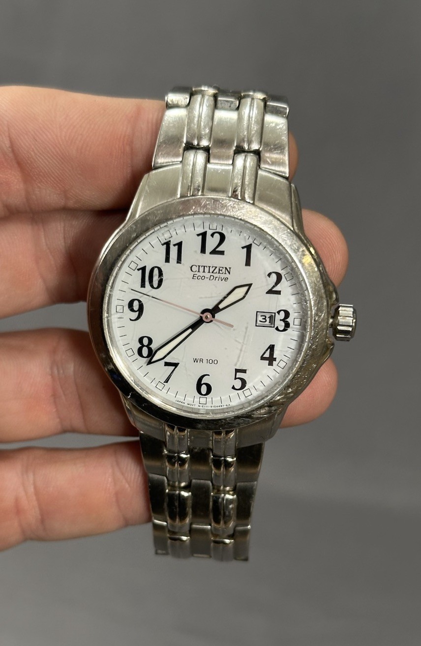 Citizen Eco Drive E111-S070015 Wristwatch GN-4W-S Japan Needs Battery USED